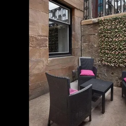 Image 7 - 4 Roxburgh Street, North Kelvinside, Glasgow, G12 8AN, United Kingdom - Apartment for rent