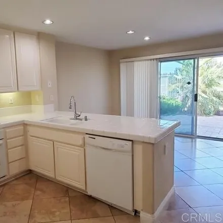 Image 8 - 6917 Avocet Court, Carlsbad, CA 92011, USA - House for rent