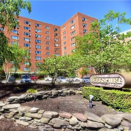 Buy this 2 bed condo on Travelodge Cleveland Lakewood in 11837 Edgewater Drive, Lakewood