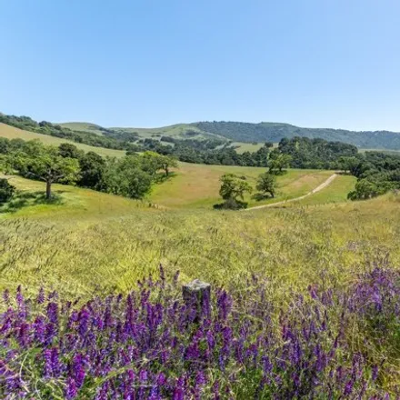 Image 2 - Mesa de Tierra Road, Monterey County, CA, USA - House for sale