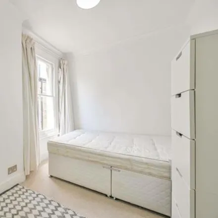 Image 1 - Mark Mansions, Westville Road, London, W12 9HU, United Kingdom - Apartment for rent