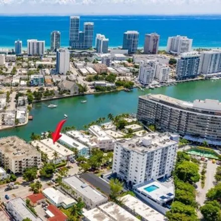 Buy this 2 bed condo on 6911 Bay Drive in Isle of Normandy, Miami Beach