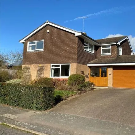 Buy this 5 bed house on Grovelands in Daventry, NN11 4DH