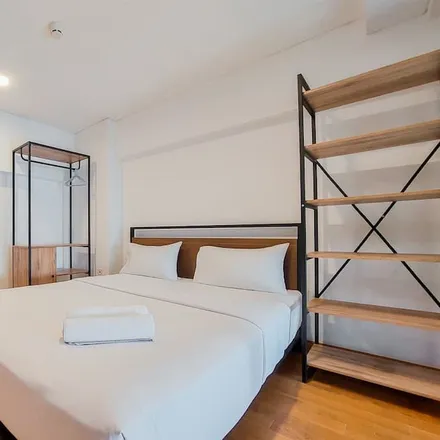Rent this studio apartment on Tower Venetian FL18 #E07 Jl.Raya Serpong