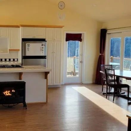 Rent this 2 bed apartment on Anacortes in WA, 98221