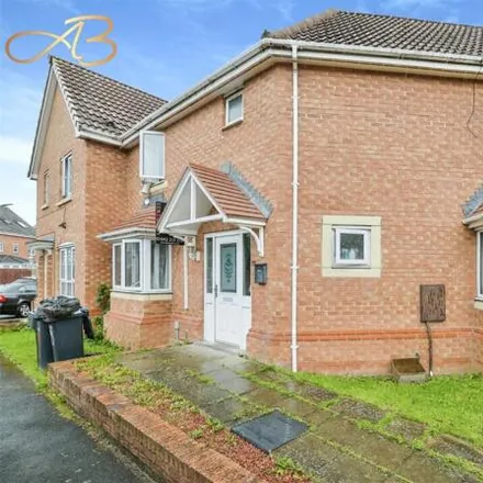 Buy this 3 bed townhouse on Maddren Way in Middlesbrough, TS5 5BD