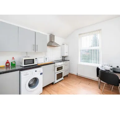 Image 2 - 574 Pershore Road, Kings Heath, B29 7EN, United Kingdom - Room for rent