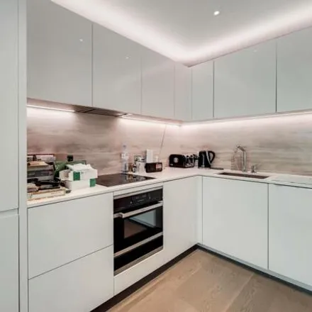 Image 4 - unnamed road, London, W14 8BW, United Kingdom - Apartment for sale