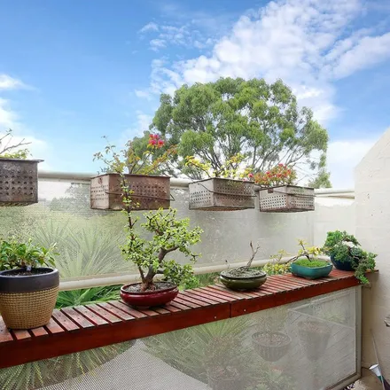 Rent this 2 bed townhouse on Pascoe Vale Road in Glenroy VIC 3046, Australia