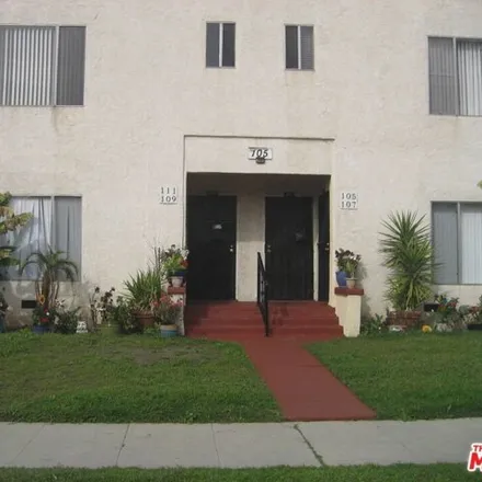 Rent this 1 bed apartment on 111 West 106th Street in Los Angeles, CA 90003