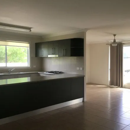 Image 5 - Sycamore Street, Killarney QLD 4373, Australia - Apartment for rent