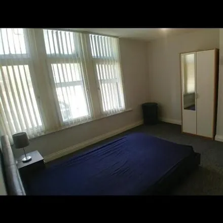 Image 5 - The Castle, Grattan Road, Bradford, BD1 2LU, United Kingdom - Apartment for rent