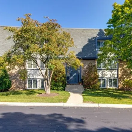 Rent this 2 bed condo on 2099 Ammer Ridge Court in Glenview, IL 60025