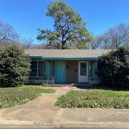 Image 2 - 128 Twining Drive, Denison, TX 75020, USA - House for sale