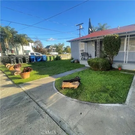 Image 1 - 1176 East 46th Street, Los Angeles, CA 90011, USA - House for sale