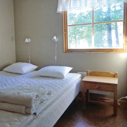 Rent this 2 bed house on 386 33 Färjestaden