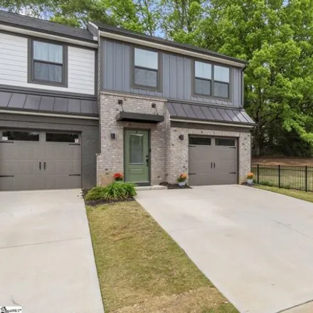 Buy this 3 bed house on 2 Connaught Court in Holly Springs, Mauldin