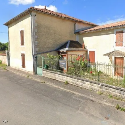 Buy this 3 bed house on Clef d'Anville in 16240 Villefagnan, France