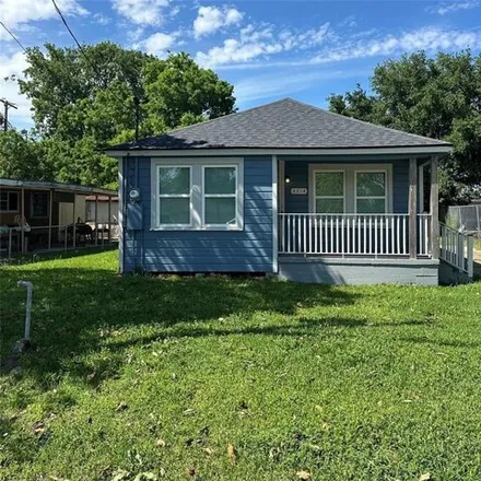 Rent this 3 bed house on 6206 Woodrow Street in Texas City, TX 77591