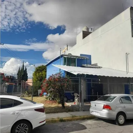 Buy this 2 bed house on Calle Cuaxiloa in 72176 Tlaxcalancingo (San Bernardino), PUE