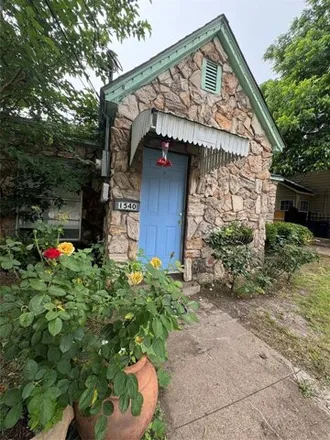 Rent this 2 bed house on 1540 East Ann Arbor Avenue in Dallas, TX 75216