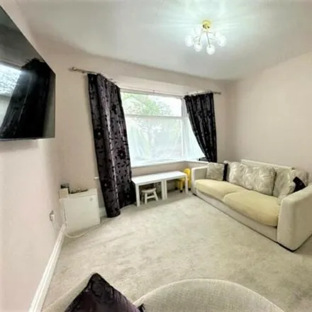 Image 4 - Broad O' Th' Lane, Bolton, BL1 6PR, United Kingdom - Duplex for sale