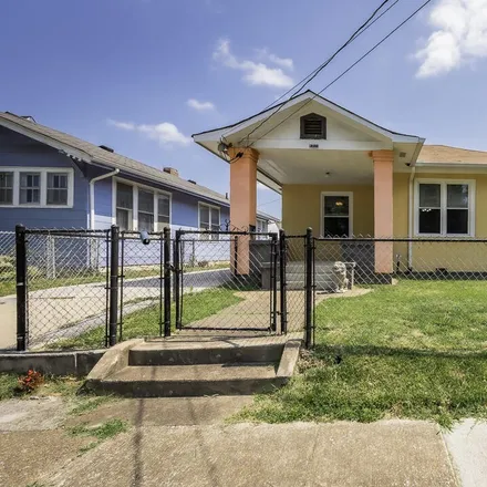 Buy this 3 bed house on 2105 Kirby Avenue in Ridgeside, Chattanooga