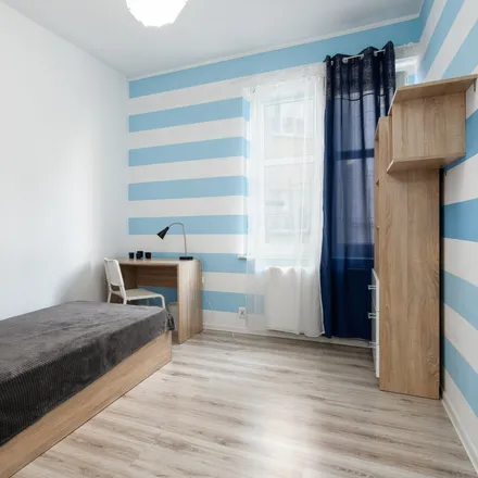 Rent this 8 bed room on Górna Wilda 92a in 61-576 Poznań, Poland