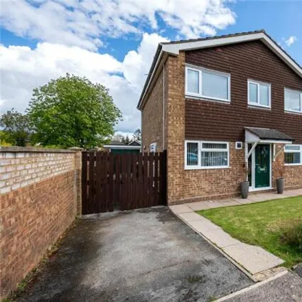 Buy this 4 bed house on Hoylake Close in Bletchley, MK3 7RH