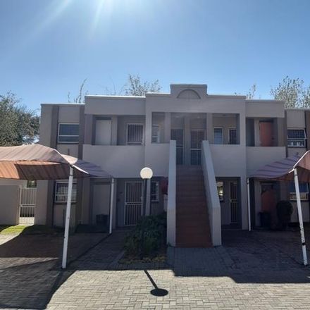 Rent this 1 bed townhouse on Albertina Sisulu Road in Johannesburg Ward 124, Johannesburg