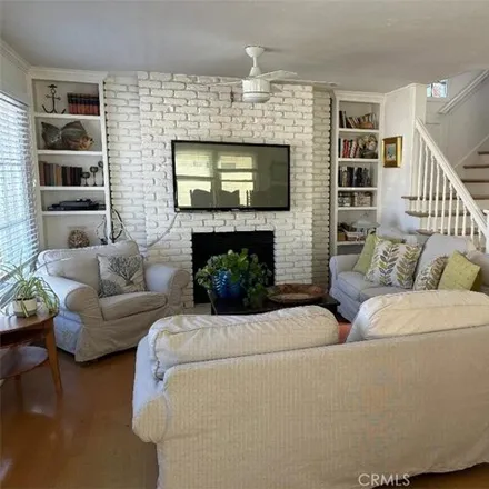 Image 8 - 114, 114 1/2 Marine Avenue, Newport Beach, CA 92662, USA - House for rent