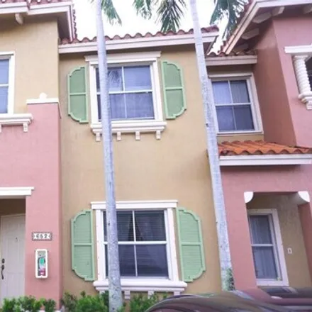 Rent this 3 bed townhouse on 628-652 Southwest 107th Avenue in Pembroke Pines, FL 33025