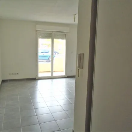 Rent this 3 bed apartment on 122 Rue Victor Hugo in 65300 Lannemezan, France