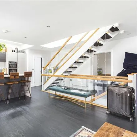 Image 7 - Kate Sheridan, Lower Clapton Road, Lower Clapton, London, E5 0QX, United Kingdom - House for sale