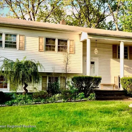 Buy this 3 bed house on 273 Colby Place in Paramus, NJ 07652