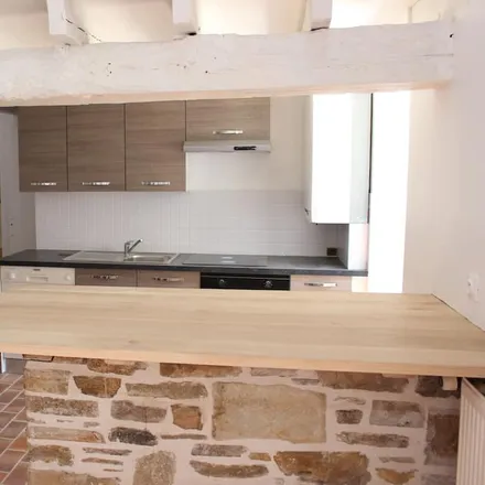 Rent this 2 bed house on 87500 Saint-Yrieix-la-Perche