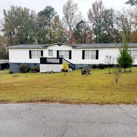 Buy this studio apartment on 107 Cannon Point Road in Putnam County, GA 31061