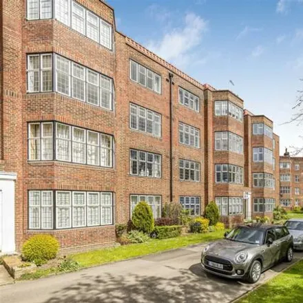 Buy this 3 bed apartment on 21 Portsmouth Road in Portsmouth Road, London