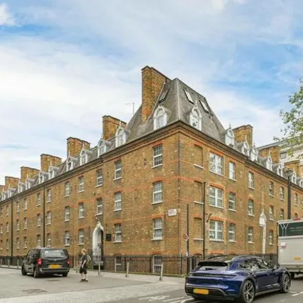 Image 3 - Chelsea Gate, 93 Ebury Bridge Road, London, SW1W 8QH, United Kingdom - Apartment for rent