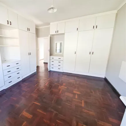 Image 3 - 10 Salisbury St, Woodstock, Cape Town, 7915, South Africa - Apartment for rent