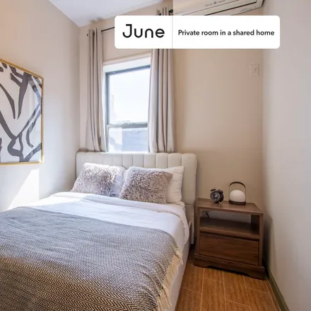 Rent this 3 bed room on 7 Eldridge Street