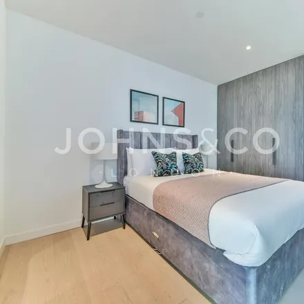 Image 7 - 161 Marsh Wall, Canary Wharf, London, E14 9JF, United Kingdom - Apartment for rent