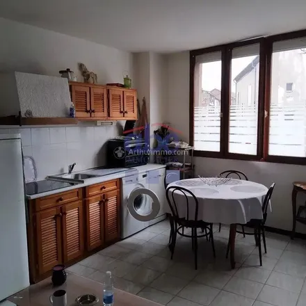 Image 4 - 43 Avenue Albert Thomas, 81400 Carmaux, France - Apartment for rent