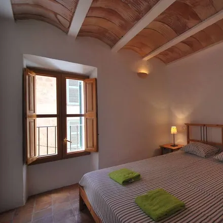 Rent this 2 bed townhouse on Sóller in Balearic Islands, Spain