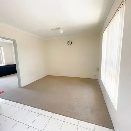 Image 4 - 5 Davison Street, Crestwood NSW 2620, Australia - Apartment for rent