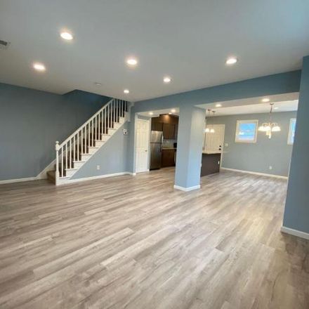 Rent this 3 bed condo on 622 Benninghaus Road in Baltimore, MD 21212
