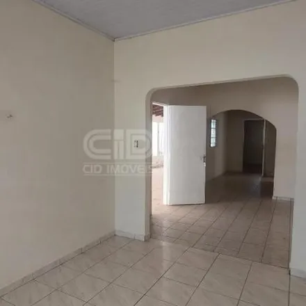 Buy this 3 bed house on Rua Manoel Pinto in Cidade Alta, Cuiabá - MT