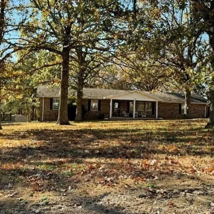 Buy this 3 bed house on 213 West 10th Street in Dixon, Pulaski County