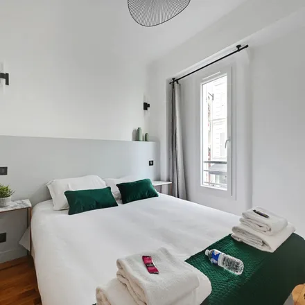 Image 4 - 24 Rue Poncelet, 75017 Paris, France - Apartment for rent