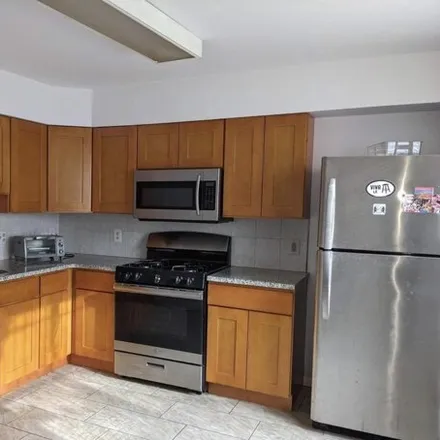 Rent this 4 bed house on Epiphany Fellowship Church in 1632 West Diamond Street, Philadelphia